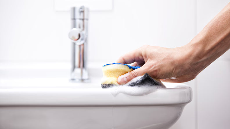 “Stop Putting Off Bathroom Cleaning: A Simple 5-Minute Routine”